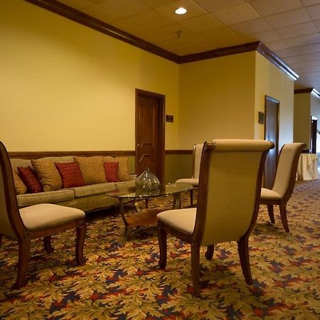 Boarders Inn And Suites - Marion Esterno foto